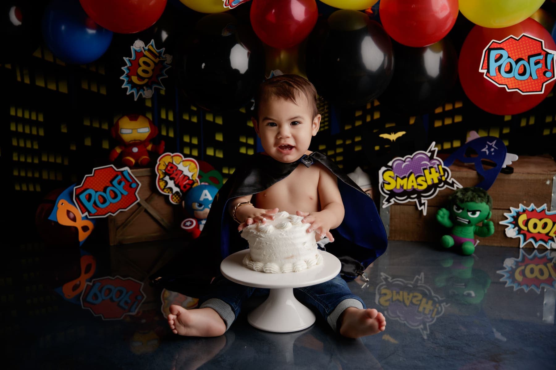 Cake smash photography in Lodi, CA by Jesica Allen Photography