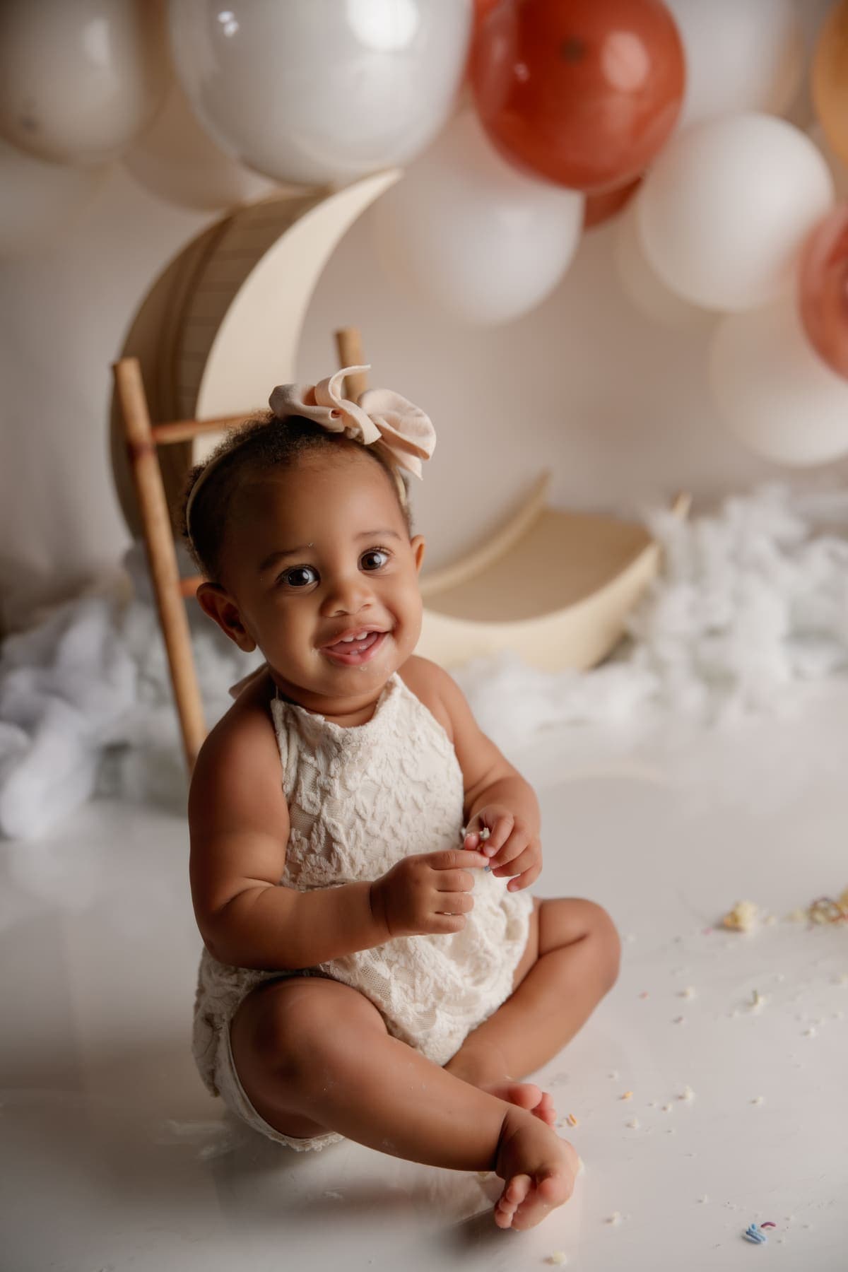 Cake smash photography in Lodi, CA by Jesica Allen Photography