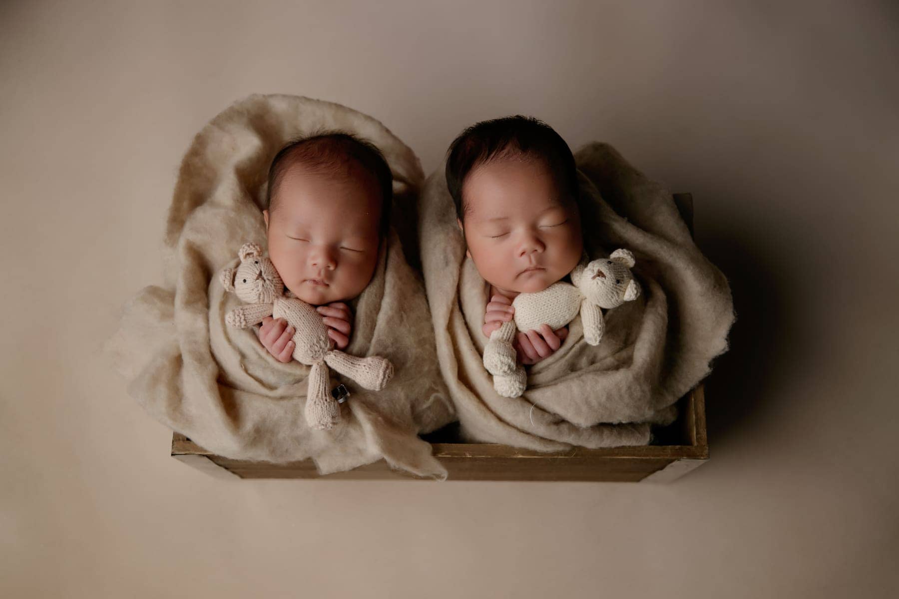 Newborn photography for Auburn families, by Jesica Allen Photography in Lodi, CA