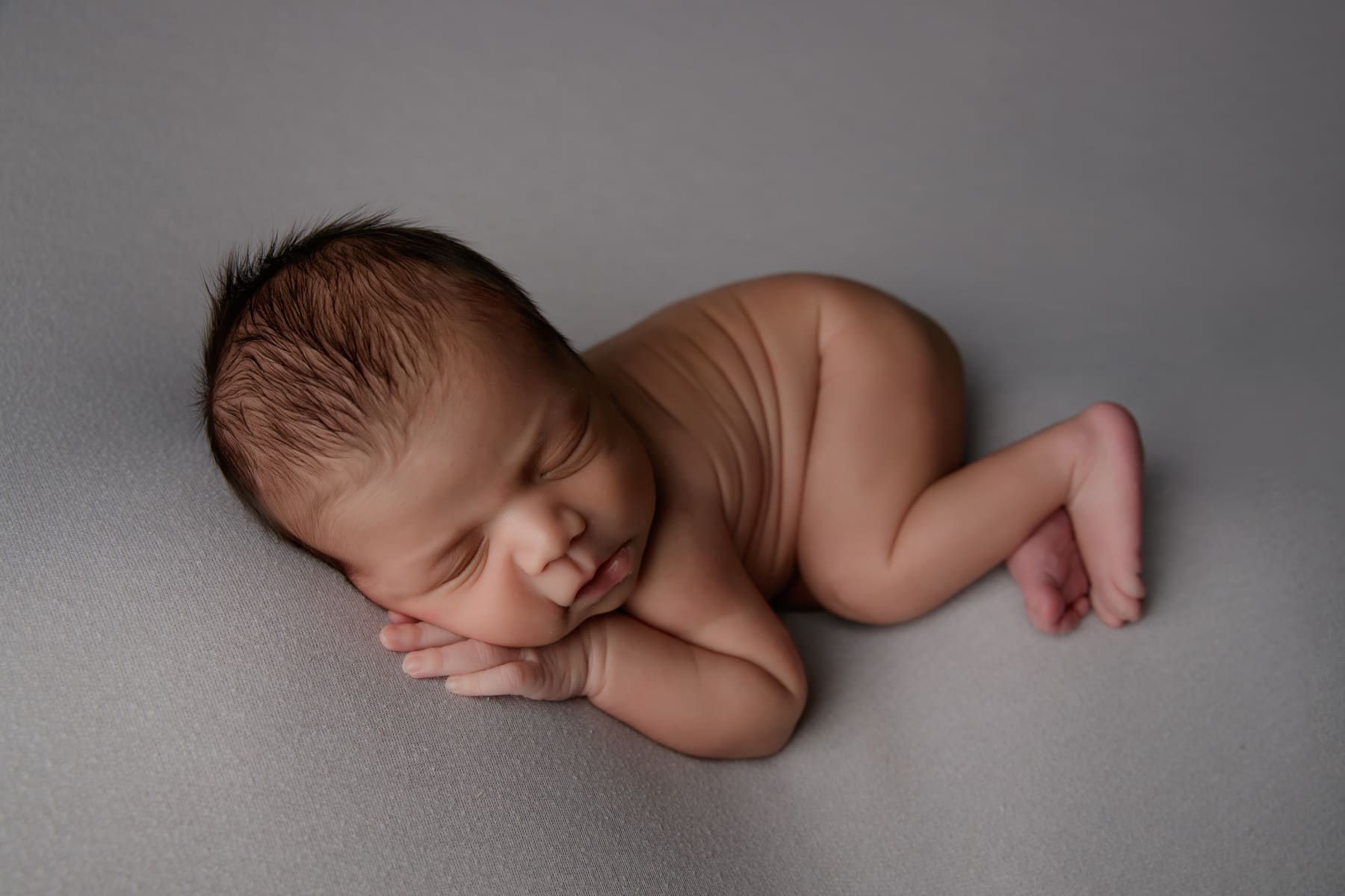 Newborn photography for Lodi, CA families by Jesica Allen