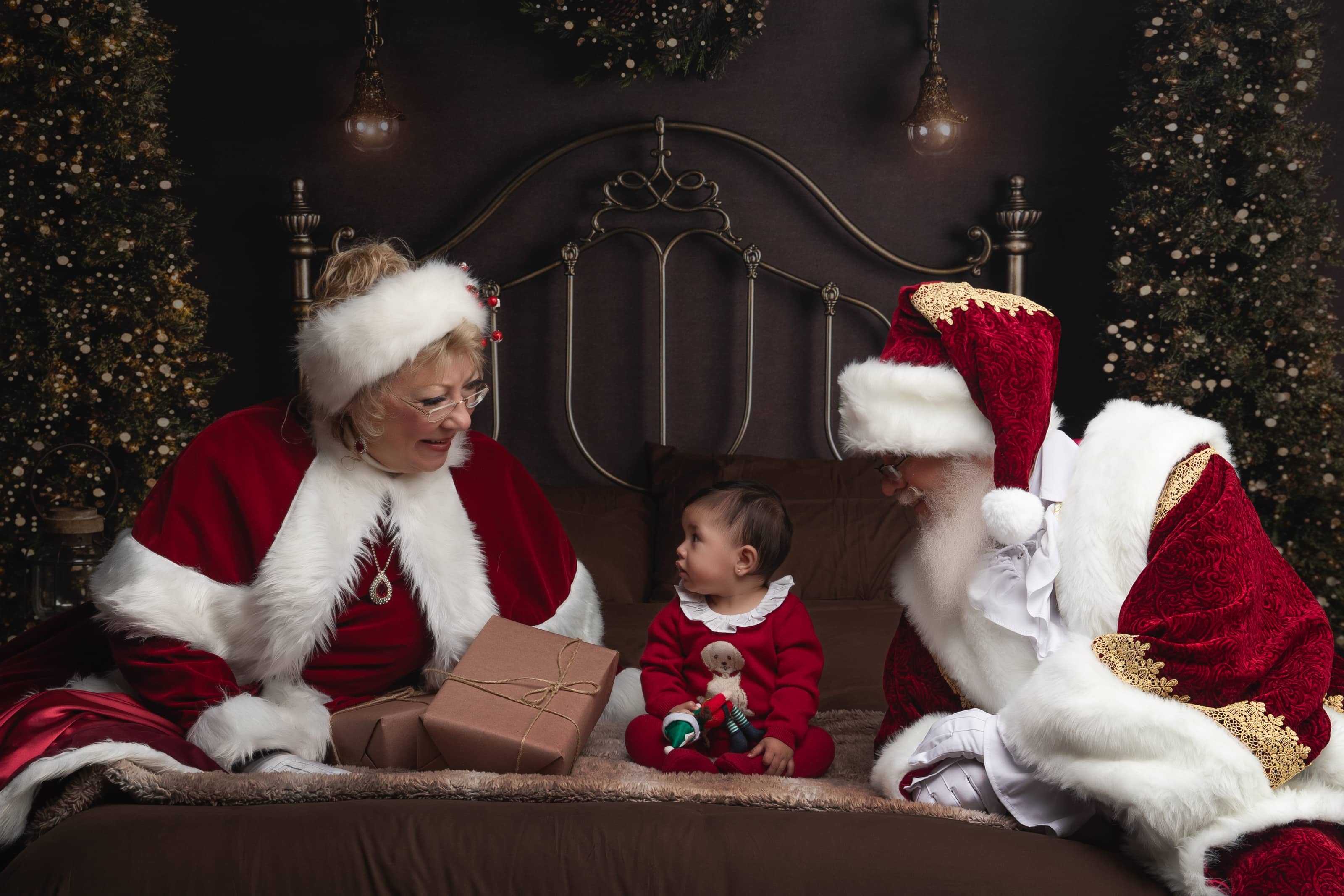 Christmas photography in Lodi, CA by Jesica Allen